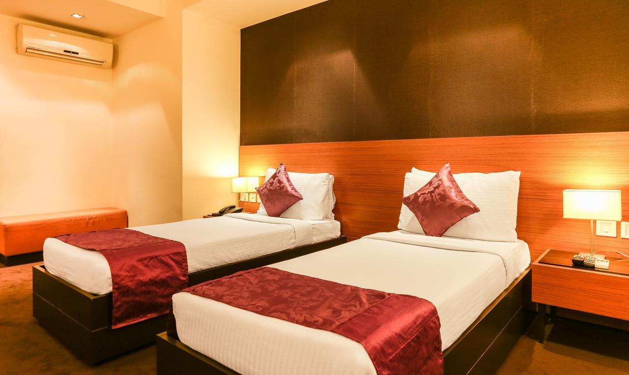 อาร์ต บูติค โฮเต็ล Hotel บังกาลอร์ ภายนอก รูปภาพ