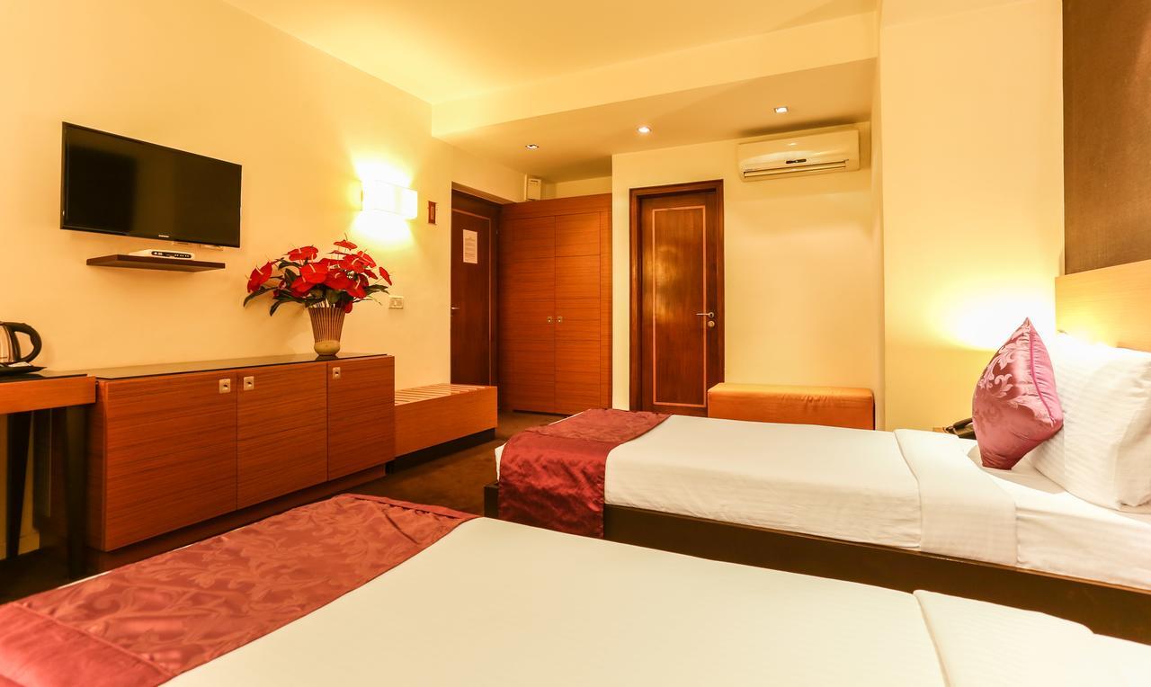 อาร์ต บูติค โฮเต็ล Hotel บังกาลอร์ ภายนอก รูปภาพ