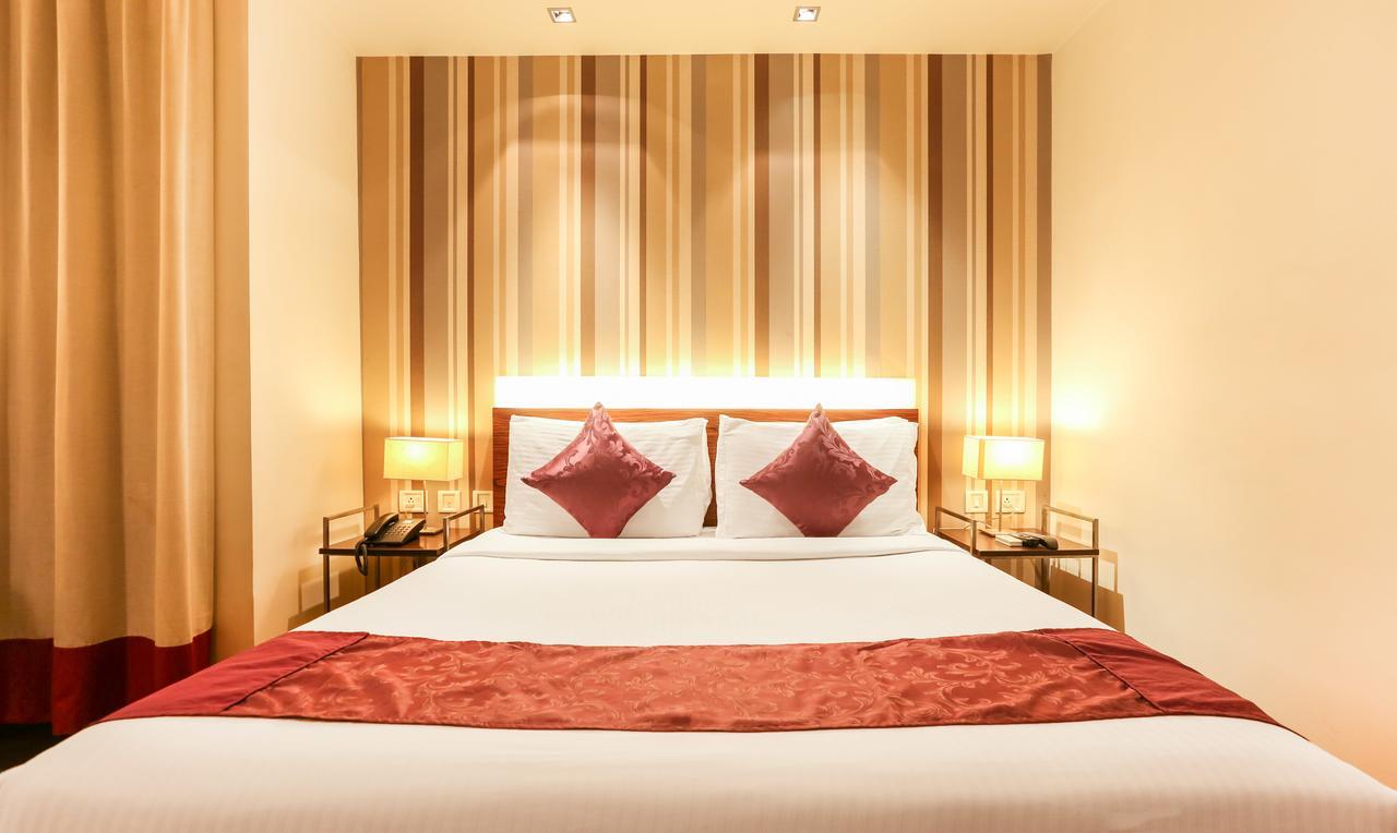 อาร์ต บูติค โฮเต็ล Hotel บังกาลอร์ ภายนอก รูปภาพ